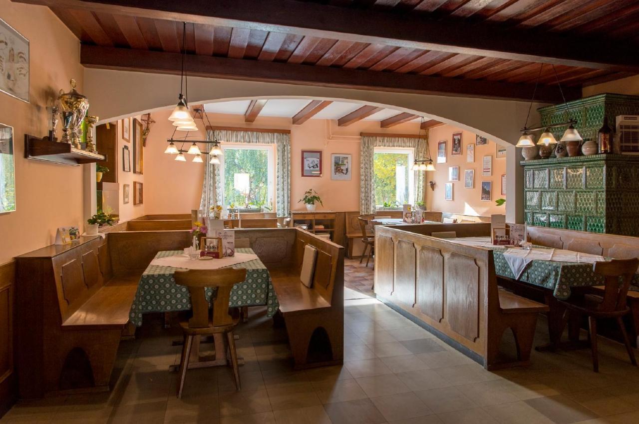 Gasthof Schindler Brunn am Wald المظهر الخارجي الصورة